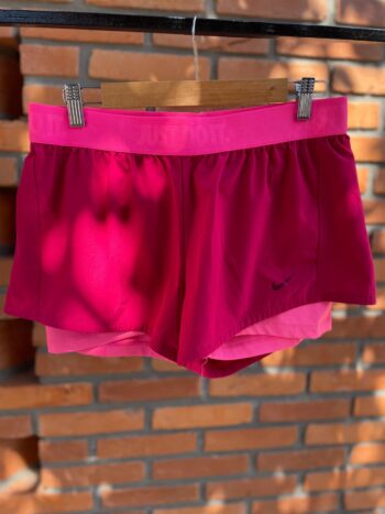 Short Nike